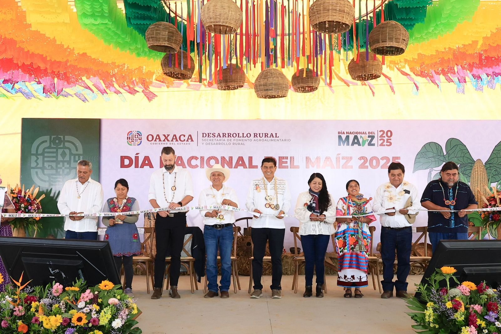 Reitera Salomón Jara apoyo al campo en la celebración del Día Nacional del Maíz 2025