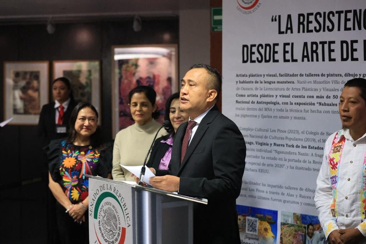 Inaugura Nino Morales exposición del artista oaxaqueño Filogonio Naxín en el Senado